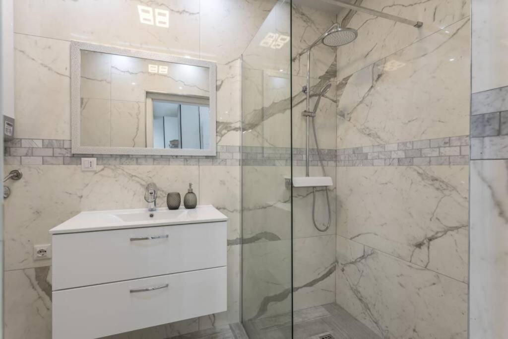 Royal Platinum Studio Apartment Vodice Esterno foto